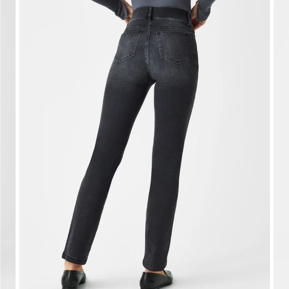 NWT SPANX Straight Leg Jeans, Black M - Picture 3 of 10